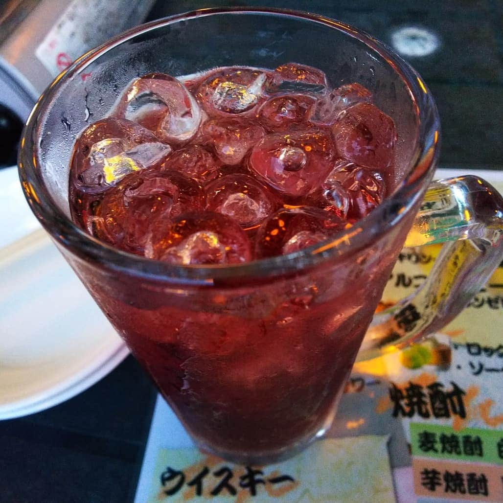 みながわゆみさんのインスタグラム写真 - (みながわゆみInstagram)「#米沢市 #飲み会 #ビアガーデン #屋上 #中華料理 #五十番 #焼肉 #牛肉 #豚肉 #野菜 #餃子 #餃子大好き #きゅうり #きゅうりのキムチ #飲み放題 #カシスサワー #サワー #おいしい #食べ過ぎ #満腹 #夕焼けの空 #夕焼けの空が好き #ちょうちん #楽しい仲間」7月20日 23時10分 - nama.09.19