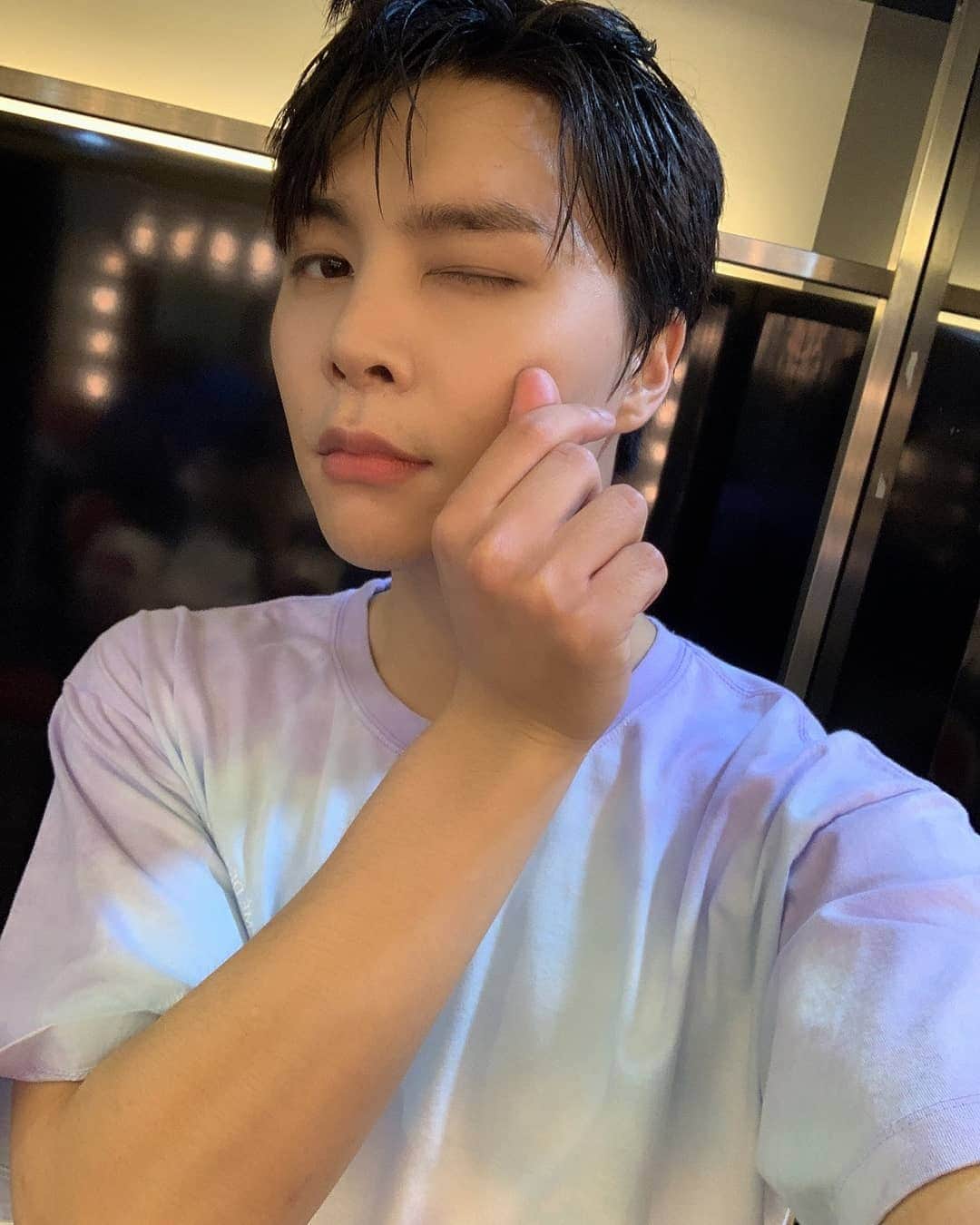 NCT 127さんのインスタグラム写真 - (NCT 127Instagram)「NCT 127 NEO CITY THE ORIGIN FIRST WORLD TOUR .... COMPLETE!! Thank you NCTzens❤️ . #JOHNNY #NEOCITYinSINGAPORE #NCT127inSINGAPORE #NCT127TOTHEWORLD #NCT127_1st_World_Tour #NCT127 #NCT」7月20日 23時19分 - nct127