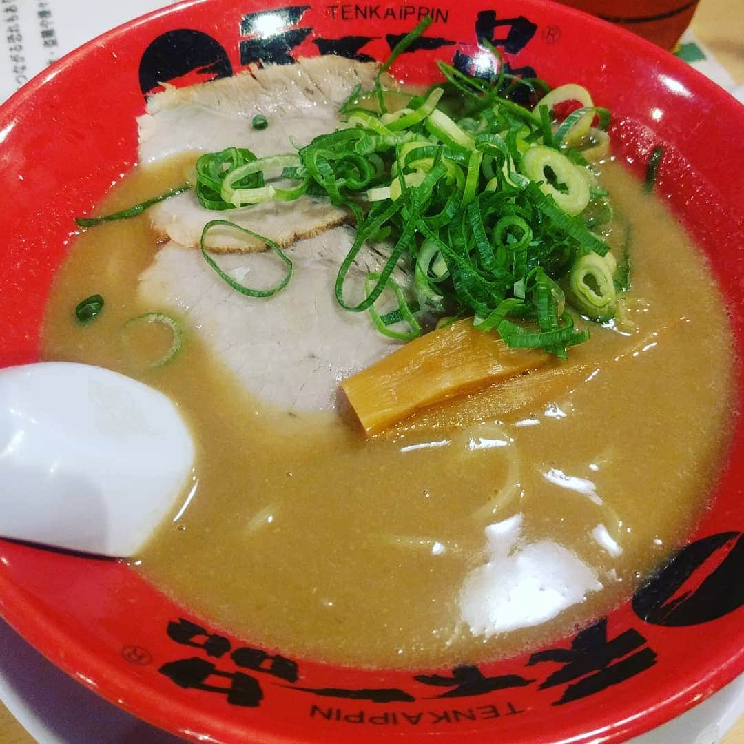 のインスタグラム：「#天下一品」