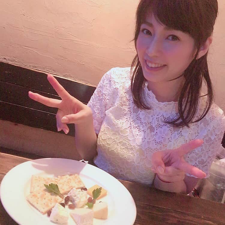 奥田咲のインスタグラム：「久しぶりに外でご飯🎶」