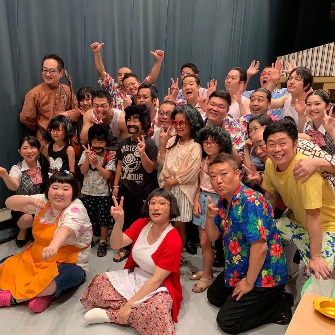 カバのインスタグラム：「吉本新喜劇ワールドツアー愛媛公演、沢山のお客様ありがとうこざいました！明日の滋賀も宜しくお願いしますー！」
