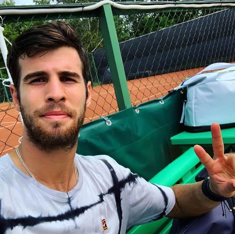 ATP World Tourさんのインスタグラム写真 - (ATP World TourInstagram)「Ready & raring to go ✌️ 💪  Will @karenkhachanov add another Masters 1000 🏆 to the cabinet in 2019?」7月21日 0時38分 - atptour