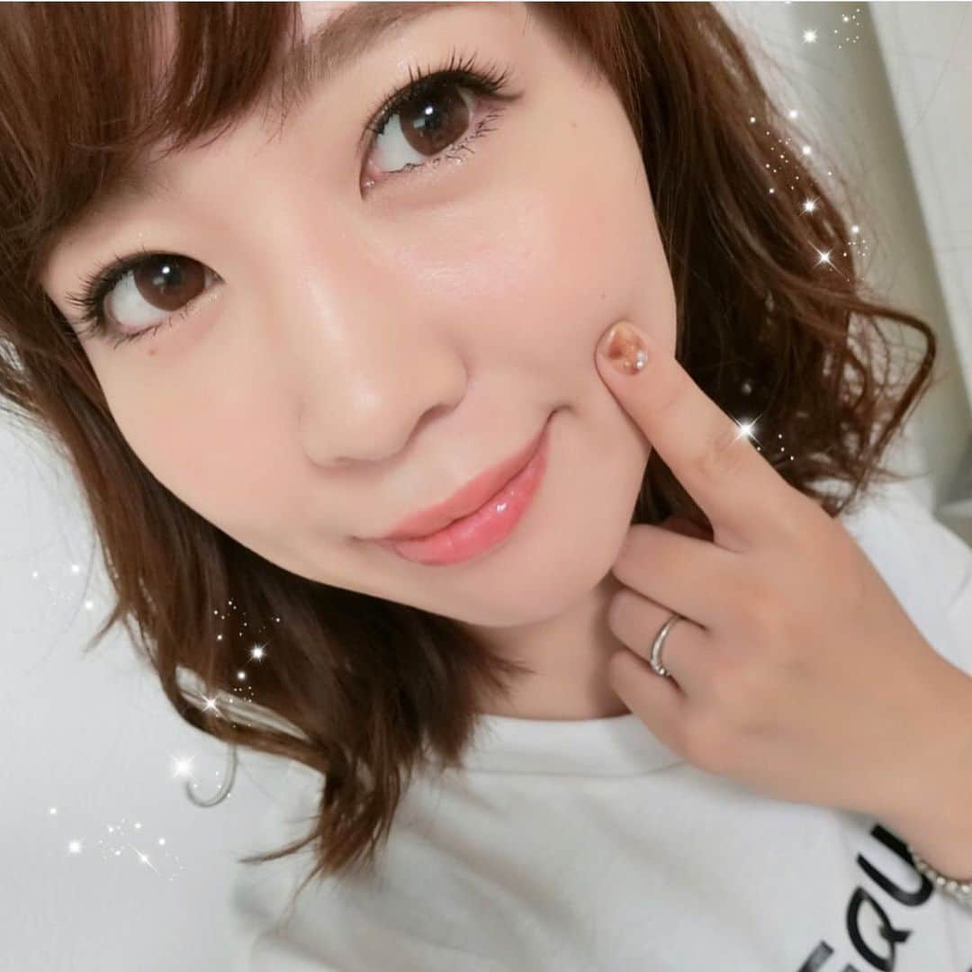 Beautyrankingさんのインスタグラム写真 - (BeautyrankingInstagram)「只限550度 瘋狂甩貨 $2片 （最少購買20片） 終極清貨 所有度數售完即止  蝕住清貨 絕對史上最抵  此情不再 日後唔再做啦 只希望唔好當垃圾掉  只限以下顏色 CARAMEL🍮 Honey🍯  Choco 🍫 Mochi 🍡  期限2019/8/31，11/30  更多相片：#cupido1day 【🏹CUPIDO BonBon series】  規格 : ◆使用期間 1日交換 ◆DIA 14.2mm ◆着色直径 13.8mm ◆BC 8.6mm ◆含水率 38％」7月21日 0時52分 - beautyranking