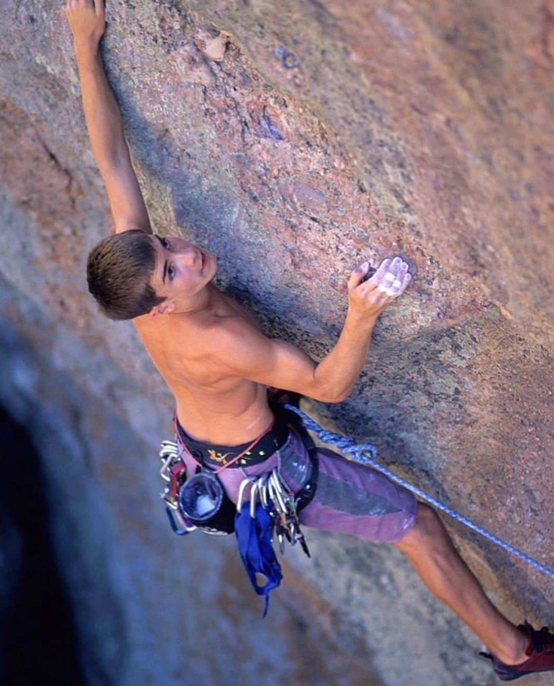 クリス・シャーマさんのインスタグラム写真 - (クリス・シャーマInstagram)「A few classic shots by @jimthornburg  from way back.  I got my start climbing in the early 90’s on the the various crags around the Bay Area like Mikey’s Beach , the pinnacles and castle rock state park.  Pretty wild to reflect on all the places have taken me in the years since. Thanks for the nice memories @jimthornburg」7月21日 0時49分 - chris_sharma