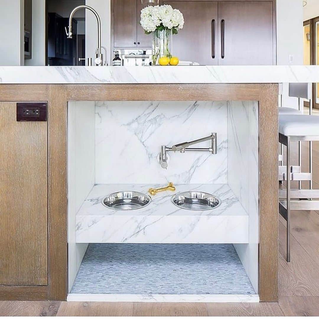 さんのインスタグラム写真 - (Instagram)「Yay or Nay? Would you add this concept in your kitchen? Share your thoughts below. @blackbanddesign」7月21日 1時03分 - inspire_me_home_decor