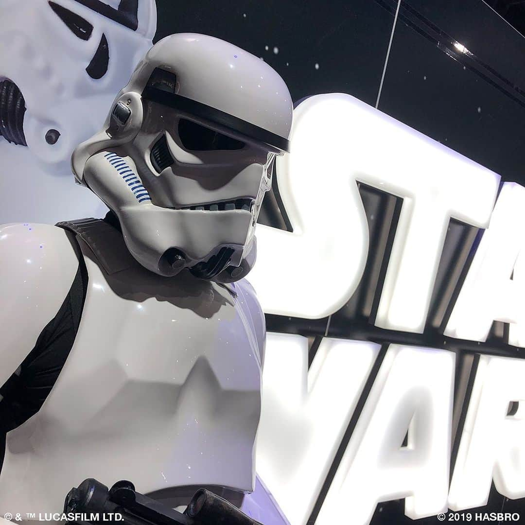 Hasbroさんのインスタグラム写真 - (HasbroInstagram)「These are the selfies you’re looking for! Snap a pic with the #StarWars 501st Legion Stormtroopers today at the #HasbroSDCC booth (3213) 10am-12:30pm, 1:30 -4pm. #SDCC」7月21日 1時40分 - hasbro