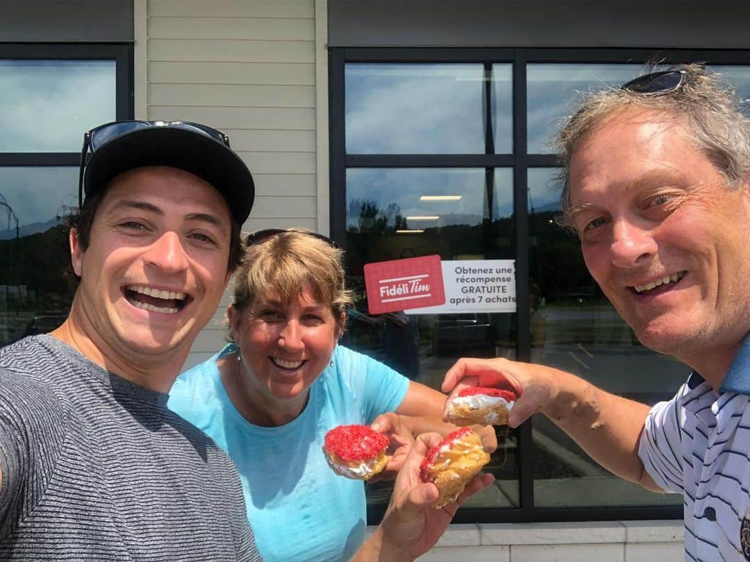 スコット・モイアのインスタグラム：「‪Today is Day of Inclusion! Join me by visiting your local @timhortons TODAY for a Special Olympics Donut- created by @specialocanada athlete Tori Ranson. All proceeds support athletes like Tori across Canada. I proudly #ChooseToInclude! ‬」