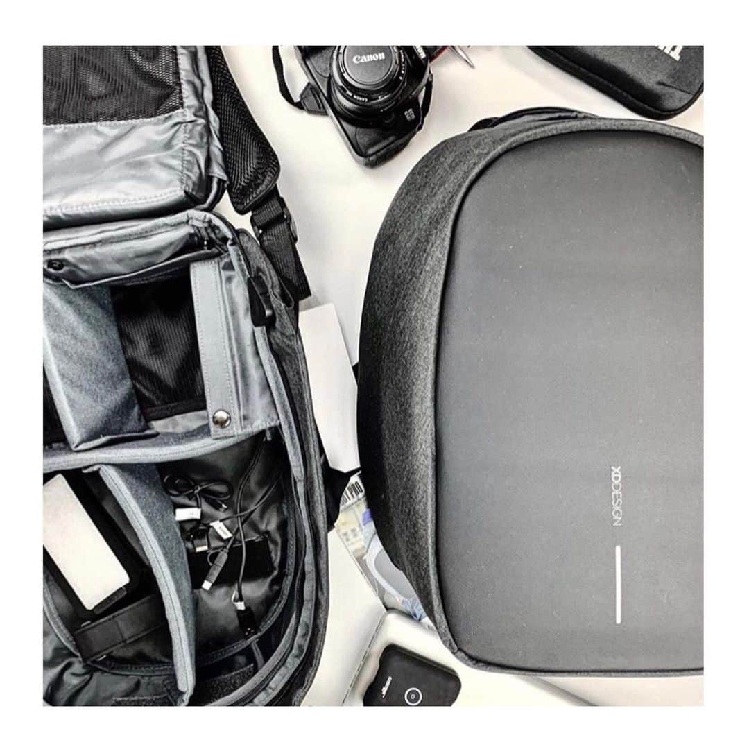 XD Designさんのインスタグラム写真 - (XD DesignInstagram)「What do you bring in your #BobbyPro ? 👀 — Picture by @oribags_official ✌️ • • • • #xddesign #bobbybackpack #xddesignbobby #bobbyfamily #usbbag #antitheft #antitheftbag #camerabag #antitheftbackpack #newfeatures #travelers #packandgo #travellifestyle #travelgear #photooftheday #journey #globetrotter #modernnomad #lifeontheroad #gotyourback #travelmore #digitalnomad #doyoutravel #thetraveltag #onthego #adventuretraveler #passportlife #travelbuddy #newrelease」7月21日 3時39分 - xddesign