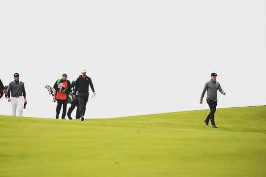 ブライソン・デチャムボーさんのインスタグラム写真 - (ブライソン・デチャムボーInstagram)「Playing @royalportrushgolfclub was incredible and despite the early finish here, I can't thank @theopen and the people of Northern Ireland enough for their hospitality and support. Good luck to the rest of the field on Sunday.」7月21日 4時12分 - brysondechambeau