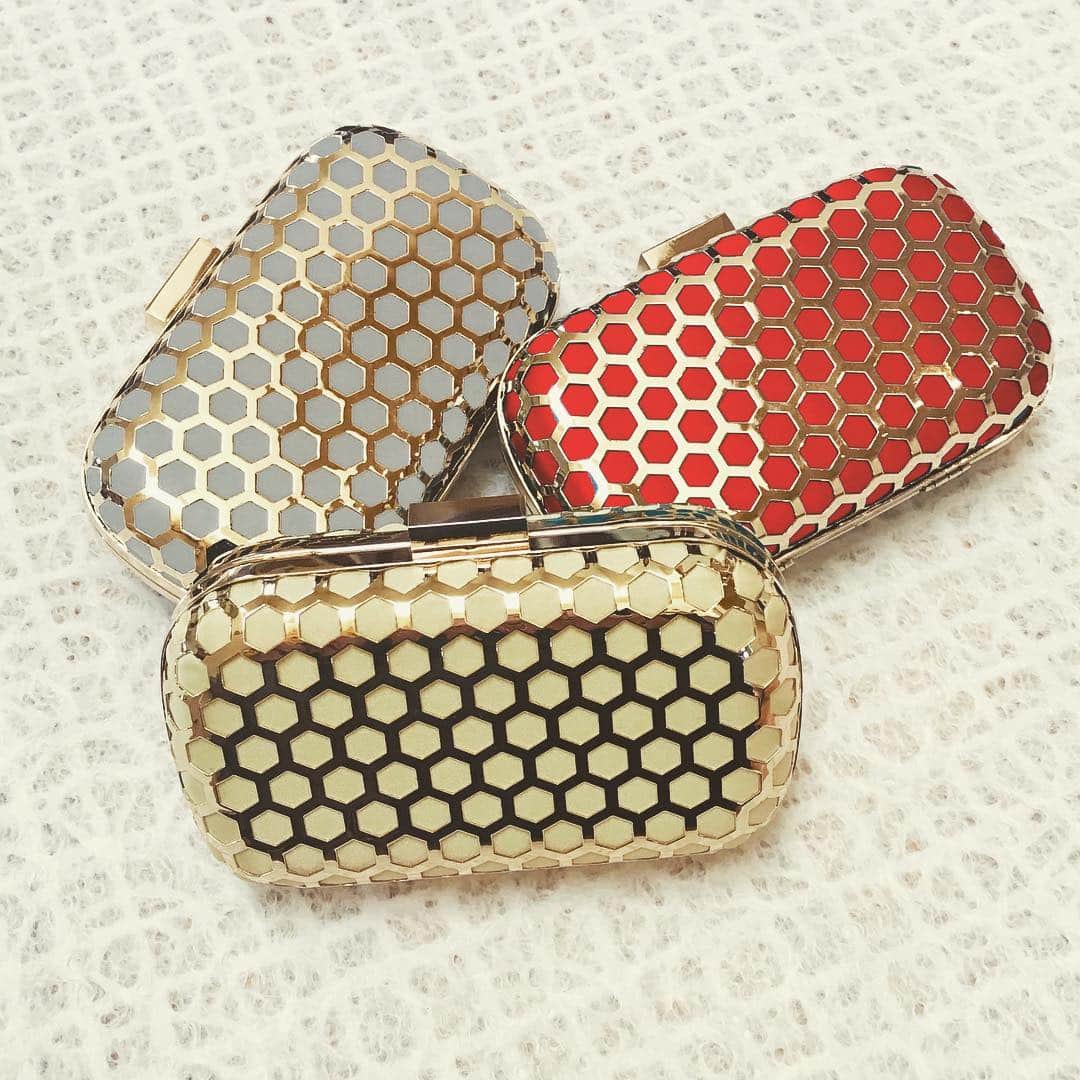 のインスタグラム：「It’s time to go out and play!  #ingechristopher #minaudiere #summervibe  #weekendstyle」