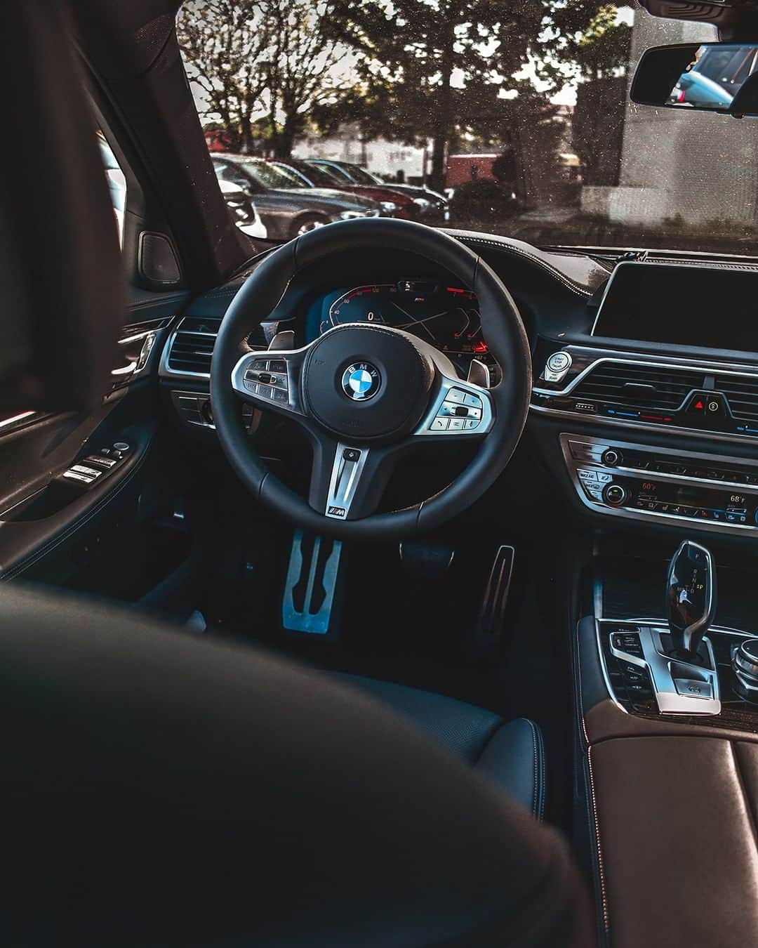 BMWさんのインスタグラム写真 - (BMWInstagram)「A seat you always dreamed of.  The BMW 7 Series Sedan. #THE7 #BMW #7Series #BMWrepost @bmwofbridgeport」7月21日 5時00分 - bmw