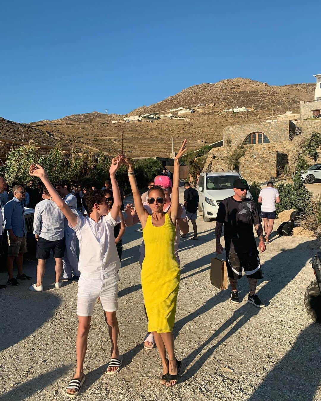 ニコール・リッチーさんのインスタグラム写真 - (ニコール・リッチーInstagram)「Goes to Mykonos once」7月21日 5時51分 - nicolerichie