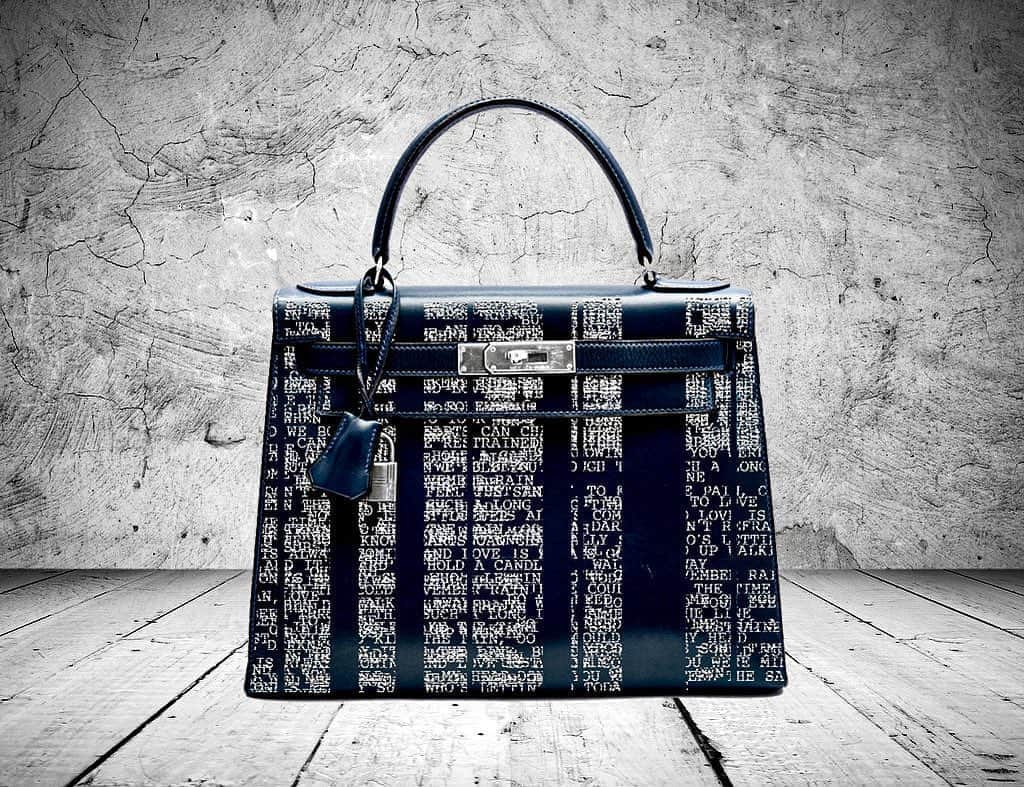 ジェイアーさんのインスタグラム写真 - (ジェイアーInstagram)「The Vintage Iconic Hermes Bag X Jay Ahr Embroidery Collection  Navy Kelly, « November Rain » Provenance Los Angeles 1992  #jayahr #jonathanriss #kelly #birkin #hermes #hermesbag #embroidery #sustainable #Art #iconsxjayahr #everyhumanisanartist #LosAngeles #gunsnroses #NovemberRain」7月21日 16時08分 - _jay_ahr_