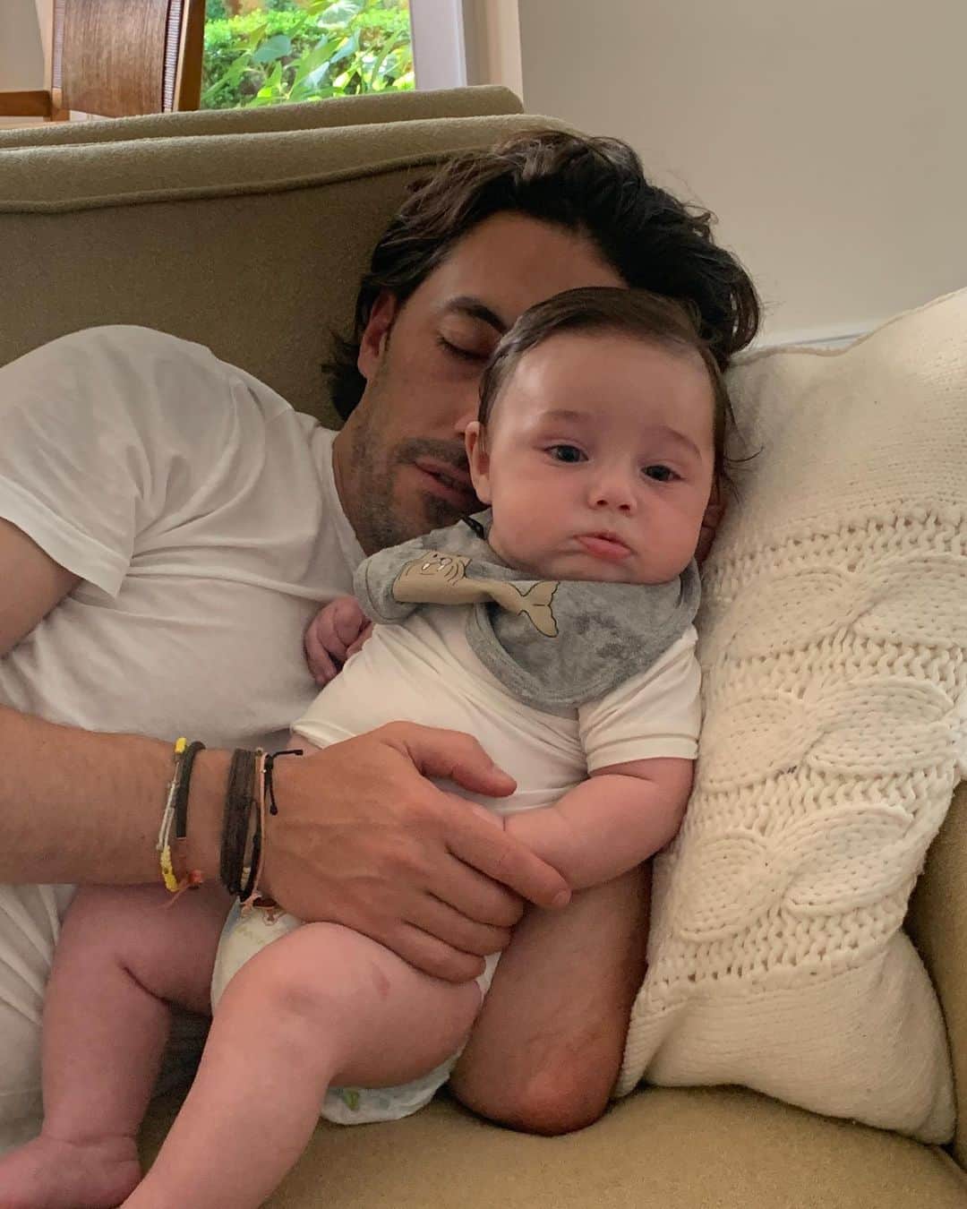 クレア・ホルトのインスタグラム：「When you’re meant to be sleeping but can’t stop thinking about that thing you did 10 years ago...」