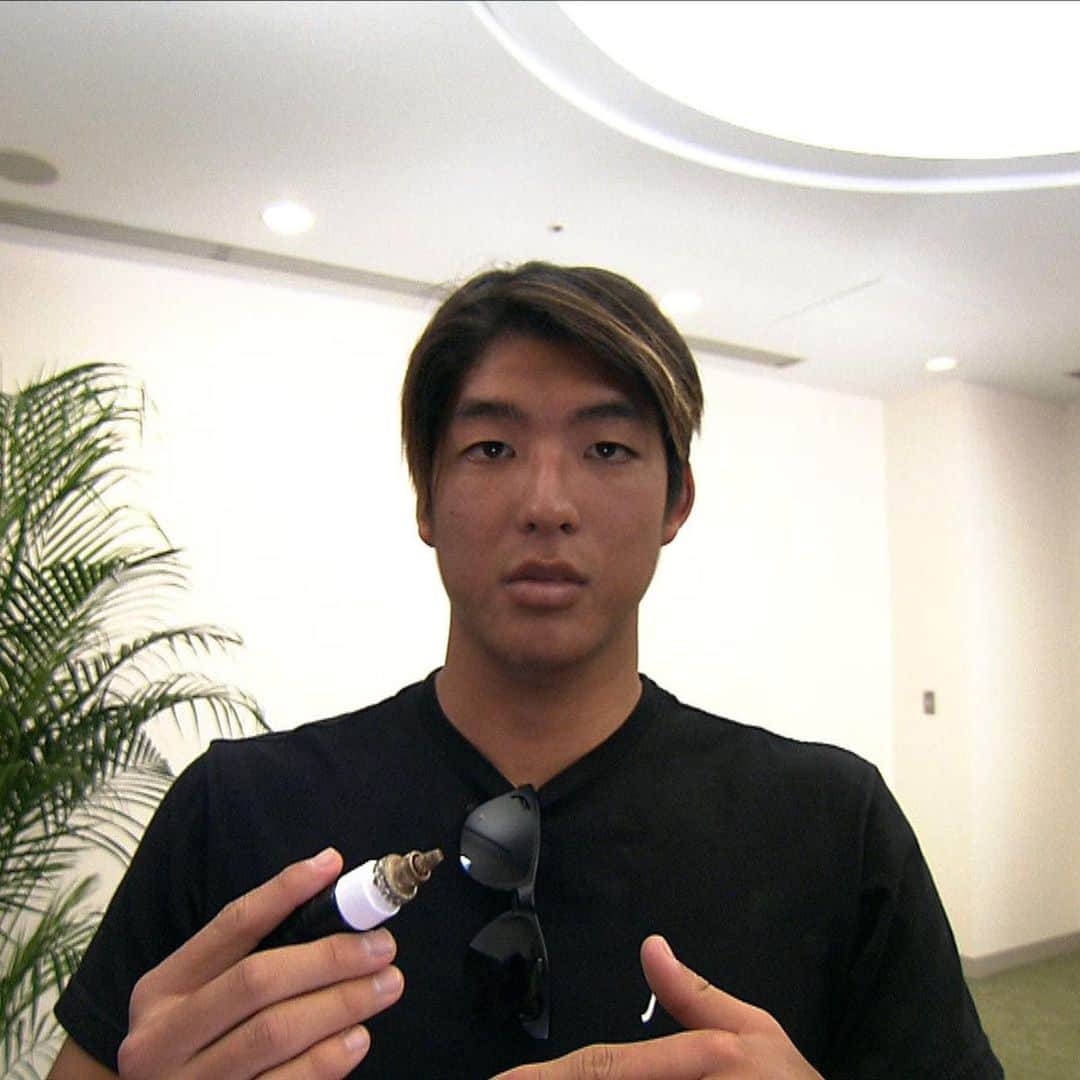 日本テレビ「POWERフレーズ」のインスタグラム：「今夜6:55～ ＃サーフィン ＃五十嵐カノア 選手（21）  今年５月、アジア人として初となるプロサーフィン最高峰のカテゴリー“チャンピオンシップツアー優勝”を成し遂げた五十嵐選手。 この好結果へ導いたのは、母から教わったPOWERフレーズだった✨  ナレーター  #レスリング #吉田沙保里 さん」