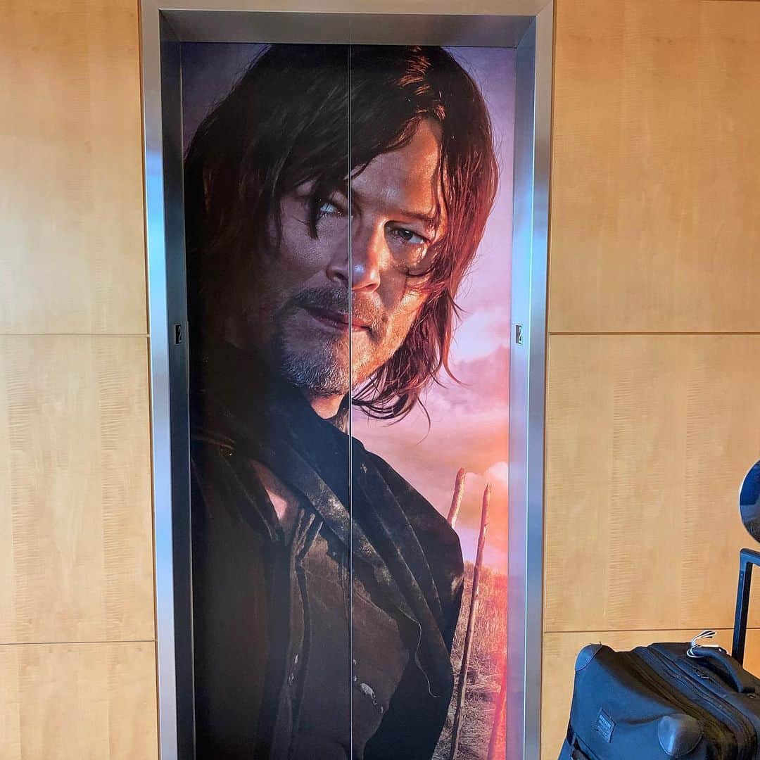 The Walking Deadさんのインスタグラム写真 - (The Walking DeadInstagram)「Did you catch the #TWD elevators here at #SDCC?」7月21日 9時12分 - amcthewalkingdead