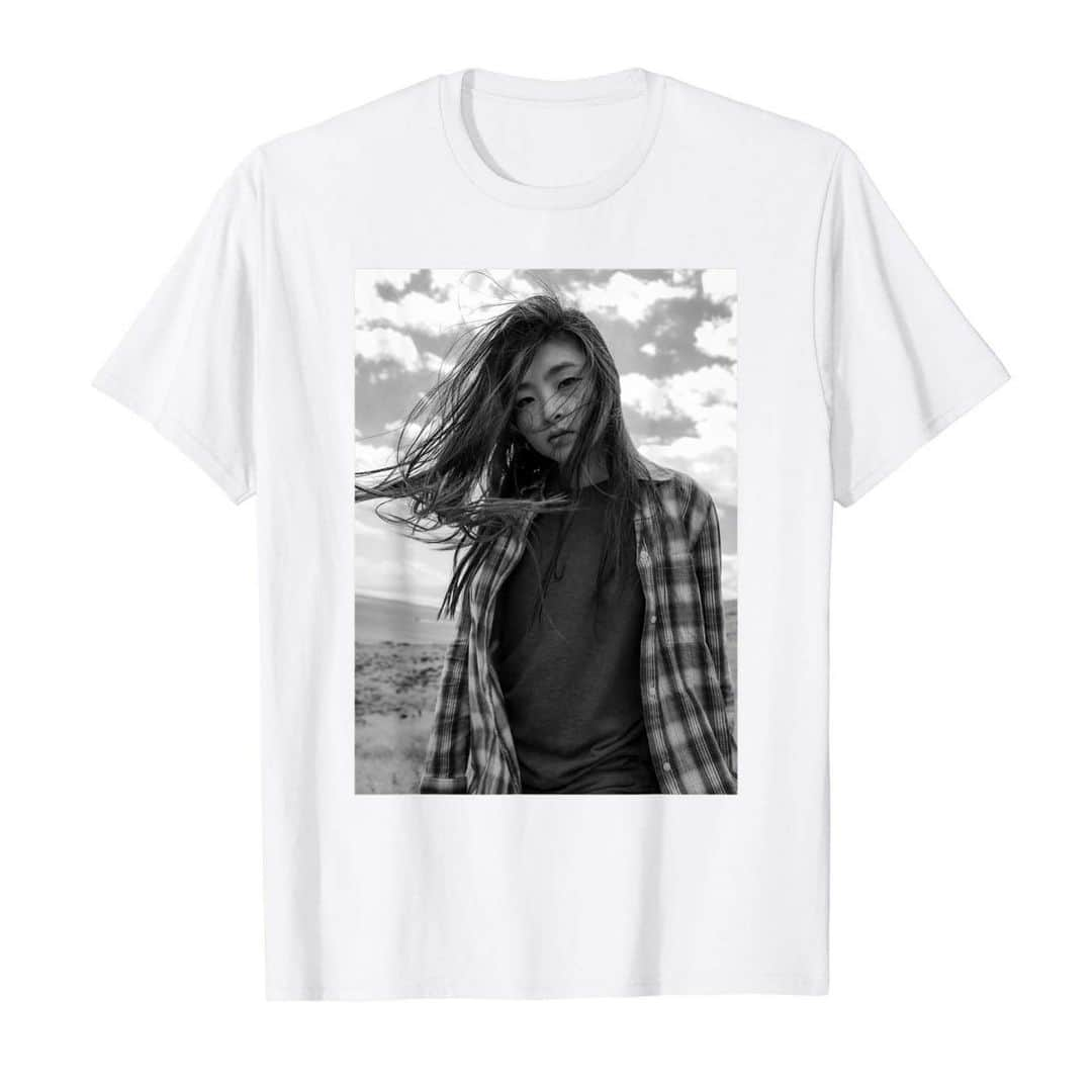 アレックス・シブタニさんのインスタグラム写真 - (アレックス・シブタニInstagram)「In honor of @maiashibutani’s birthday, I put her on a shirt! It’s only going to be available for the rest of the weekend!! Get the special, MAIA T-Shirt now! (Link is in our bio) 🥳🎉 - @alexshibutani」7月21日 9時28分 - shibsibs