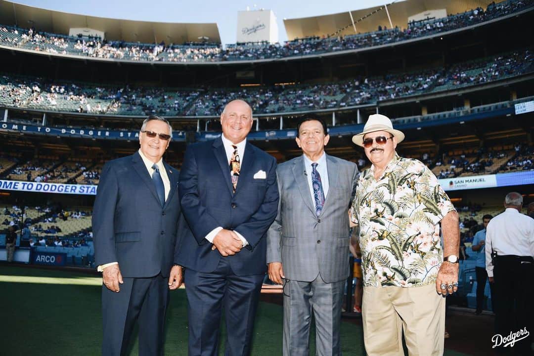 Los Angeles Dodgersさんのインスタグラム写真 - (Los Angeles DodgersInstagram)「Fernandomania.  Congratulations to Fernando Valenzuela on being inducted in the Legends of Dodger Baseball!」7月21日 10時46分 - dodgers