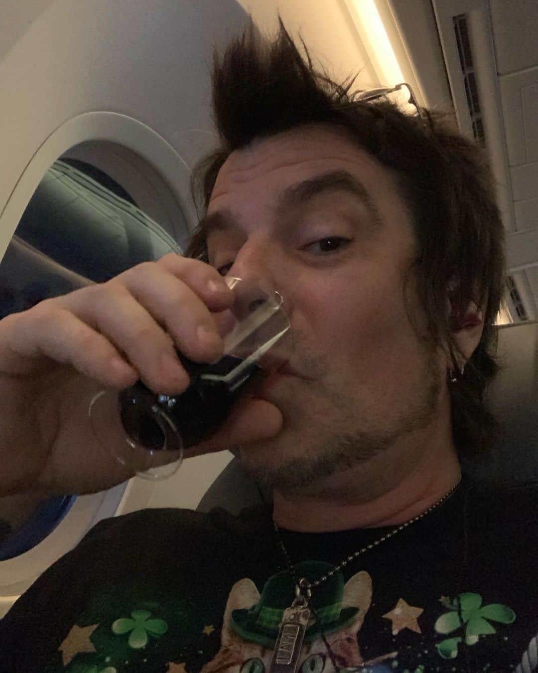 レイチェル・ボランさんのインスタグラム写真 - (レイチェル・ボランInstagram)「Flight #10 - LGW to JFK. #almosthome #travel #ontour  #fly #home #2019」7月21日 10時40分 - officialrachelbolan