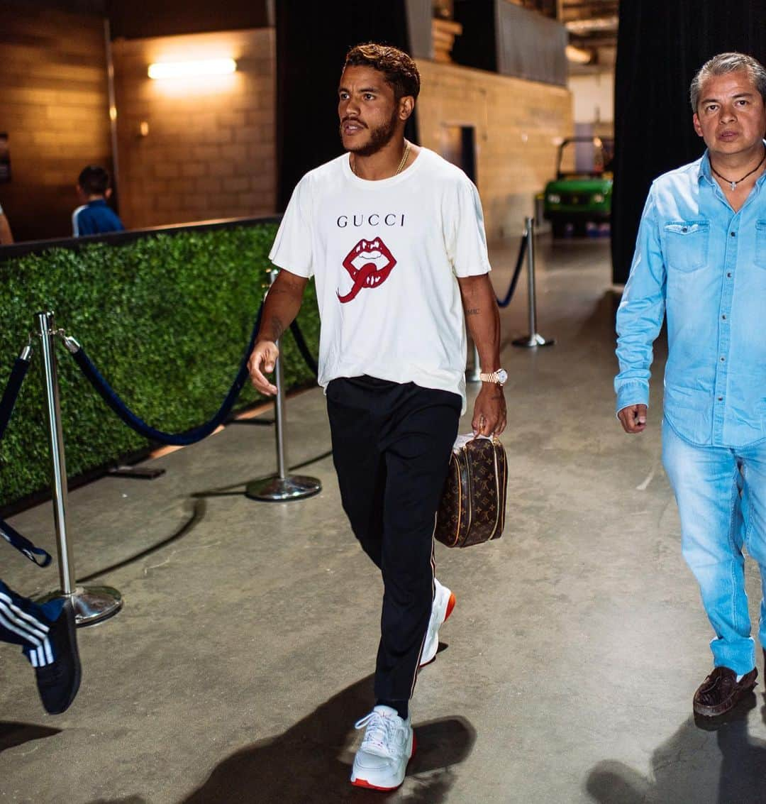 ジョナタン・ドス・サントスさんのインスタグラム写真 - (ジョナタン・ドス・サントスInstagram)「🏠 No place like home  @lagalaxy 📸 @emiliosanchez」7月21日 11時12分 - jona2santos