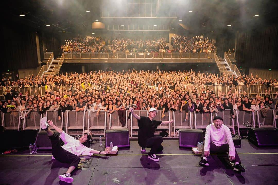 DJトゥーカッツ さんのインスタグラム写真 - (DJトゥーカッツ Instagram)「Sleepless in Australia #epikhigh #epikhigh2019tour #melbourne #sydney #에픽하이 #australia」7月21日 11時25分 - realtukutz