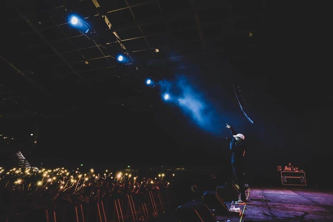 DJトゥーカッツ さんのインスタグラム写真 - (DJトゥーカッツ Instagram)「Sleepless in Australia #epikhigh #epikhigh2019tour #melbourne #sydney #에픽하이 #australia」7月21日 11時25分 - realtukutz