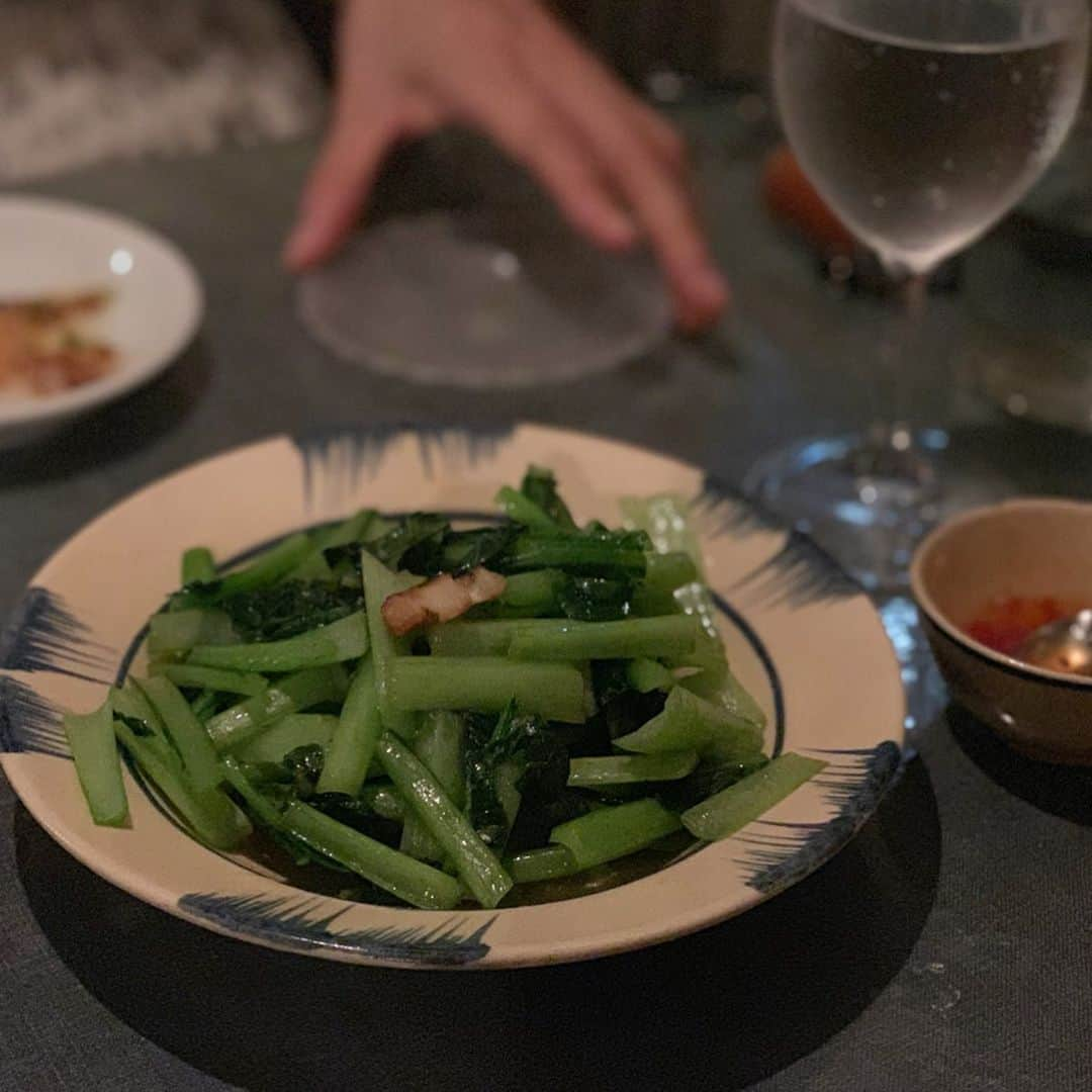 沢瀉美緒さんのインスタグラム写真 - (沢瀉美緒Instagram)「※ Vietnamese cuisine ✨ . ヨヨナムで @izumikimoto と さっくりディナー✨ . お野菜たっぷりでどれも 美味しかった‼️ . お目当ての麺が食べられなかったのが 残念…😢 . そして何より、お祝いしてくれて ありがとう💛 . . #ヨヨナム #yoyonam #mybirthday #vietnamesecuisine #ベトナム料理」7月21日 11時42分 - mio_omodaka