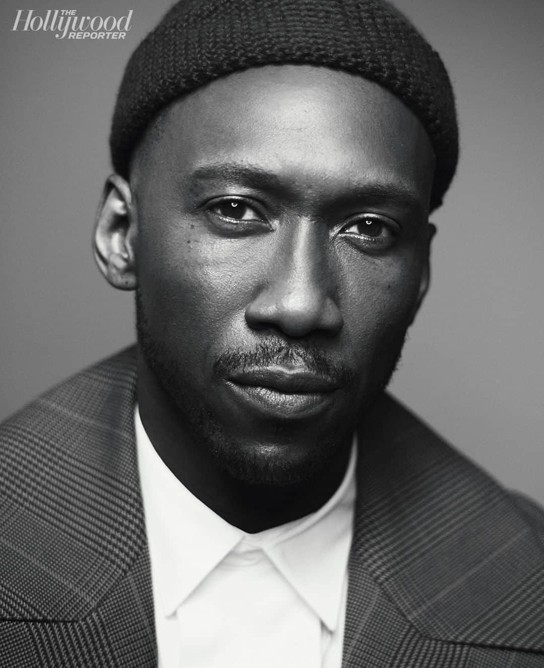 ハリウッド・リポーターさんのインスタグラム写真 - (ハリウッド・リポーターInstagram)「Welcome to the #MCU, #MahershalaAli. The Oscar-winner is set to star as the titular vampire hunter in a reboot of #Blade. Get all the details at the link in bio. Photo: @austinhargrave」7月21日 11時50分 - hollywoodreporter