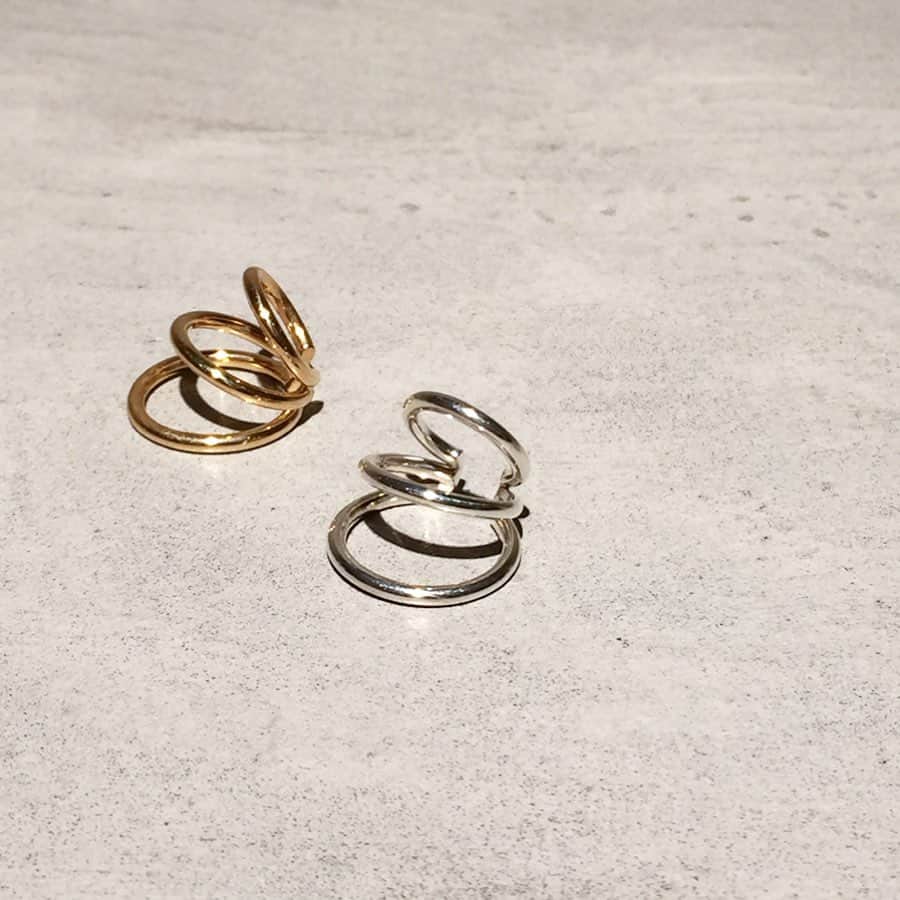 H BEAUTY&YOUTHさんのインスタグラム写真 - (H BEAUTY&YOUTHInstagram)「＜SASKIA DIEZ＞ triple ear cuff  gold ¥23,000-(+tax) silver ¥27,000-(+tax)  #H_beautyandyouth @h_beautyandyouth  #BEAUTYANDYOUTH #Unitedarrows #saskiadiez」7月21日 12時13分 - h_beautyandyouth