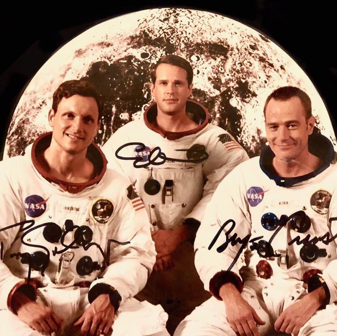 トニー・ゴールドウィンさんのインスタグラム写真 - (トニー・ゴールドウィンInstagram)「50 years ago tonight #Apollo11 did the impossible. Still feel privileged to have pretended to walk in the boots  of the extraordinary man who first stepped on the moon. #NeilArmstrong #FromTheEarthToTheMoon @hbo」7月21日 12時08分 - tonygoldwyn