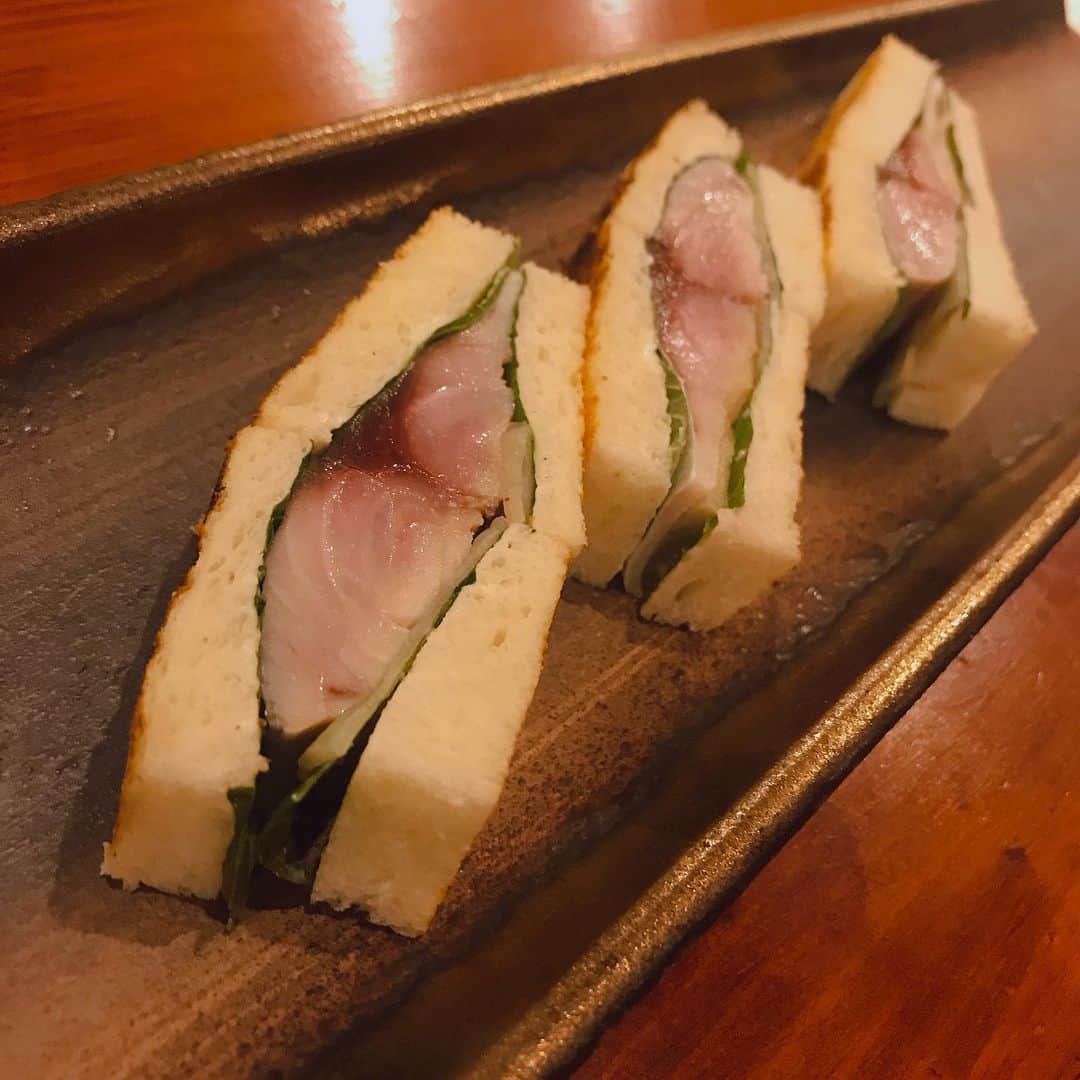 秋本祐希のグルメインスタ