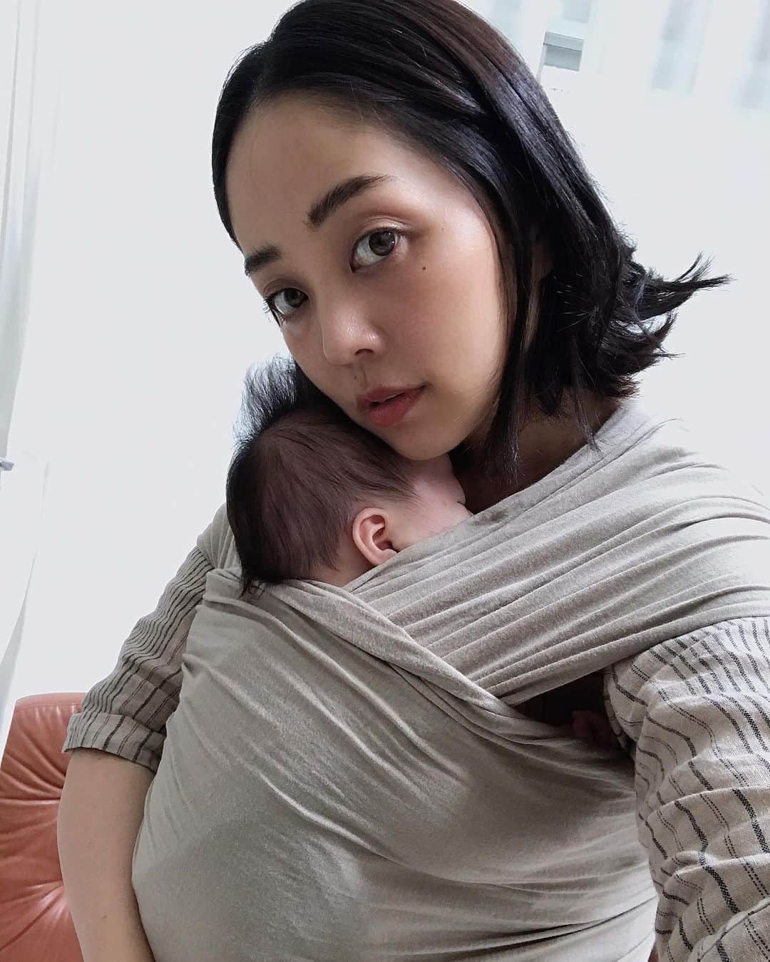 濱中鮎子のインスタグラム：「この子の未来のために。  #訳あって先週期日前投票しました #きじつまえじゃなくてきじつぜん #選挙 #ivoted🇯🇵」