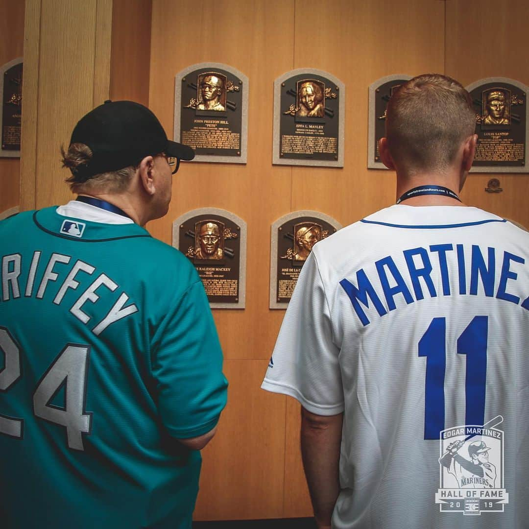 シアトル・マリナーズさんのインスタグラム写真 - (シアトル・マリナーズInstagram)「Seattle and Puerto Rico are taking over Cooperstown. #EdgarHOF」7月21日 15時04分 - mariners