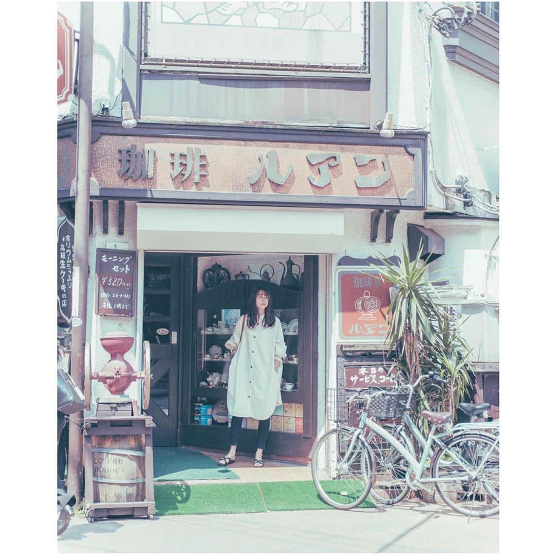 山本美月さんのインスタグラム写真 - (山本美月Instagram)「mina @mina.magazine 表紙、中ページ載っております。  久しぶりのファッション誌の表紙、嬉しいです( ◜ω◝ ) 是非見てください☆☆」7月21日 15時25分 - mizuki_yamamoto_official