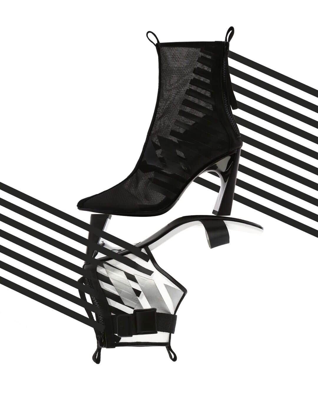 ユナイテッドヌードさんのインスタグラム写真 - (ユナイテッドヌードInstagram)「BEST SELLERS FROM OUR SS19 SEASON. #heels #fashion #architecture #killerheels」7月22日 1時00分 - unitednude