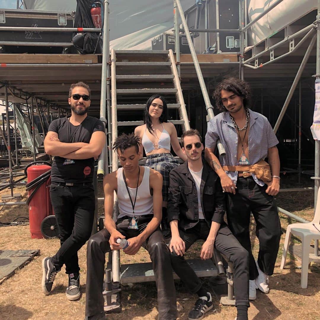 クリスティナ・バザンのインスタグラム：「Had an incredible time performing yesterday at @lollapaloozafr together with @adamvadel @tanguyclarence @lewisylvain @thomas.bernardini.music 💫 a real dream come true and big first time for me which I hope will bring many more occasions like this one. Was so happy to have my friends close by, thanks for everyone who came, will share more content from yesterday 🖤✨ @lollapaloozafr @livenationfr @e47records」