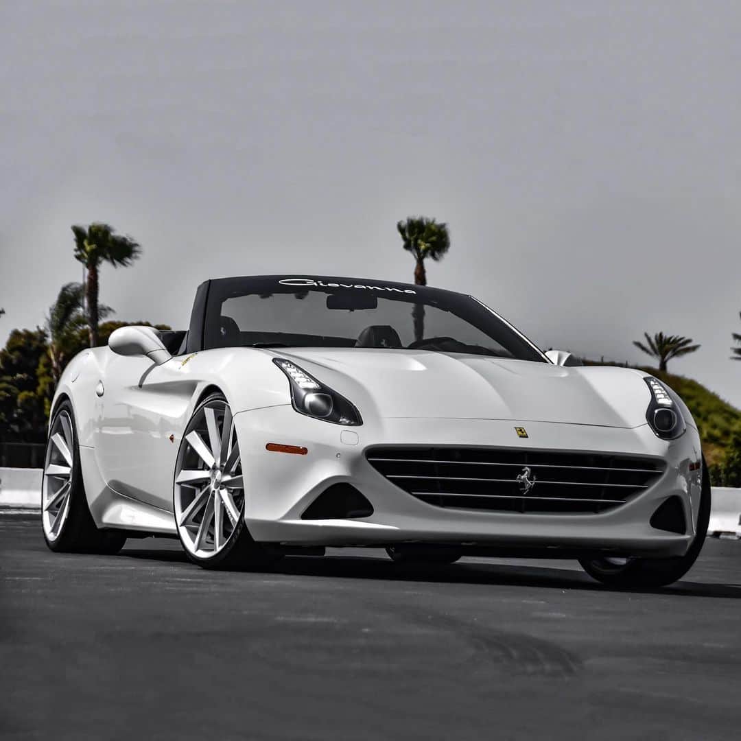CarsWithoutLimitsさんのインスタグラム写真 - (CarsWithoutLimitsInstagram)「Ferrari California on 22” Koko Kuture “Kapan” Wheels Follow @giovannawheels to see more wheels #giovannawheels #kokokuture #ferrari」7月22日 1時23分 - carswithoutlimits