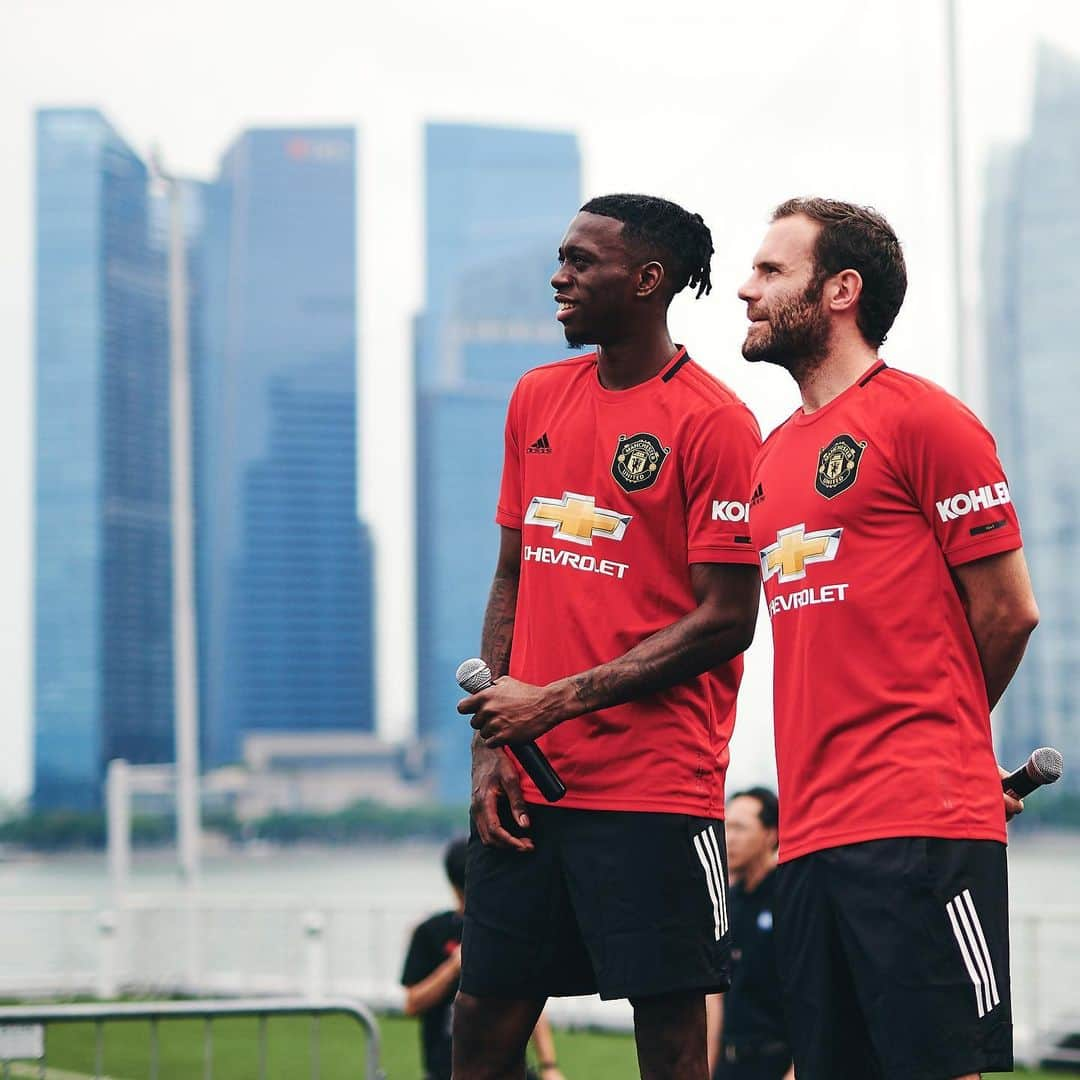 マンチェスター・ユナイテッドさんのインスタグラム写真 - (マンチェスター・ユナイテッドInstagram)「Taking over Marina Bay today! 🔴 #DareToCreate #adidasSG」7月22日 2時02分 - manchesterunited