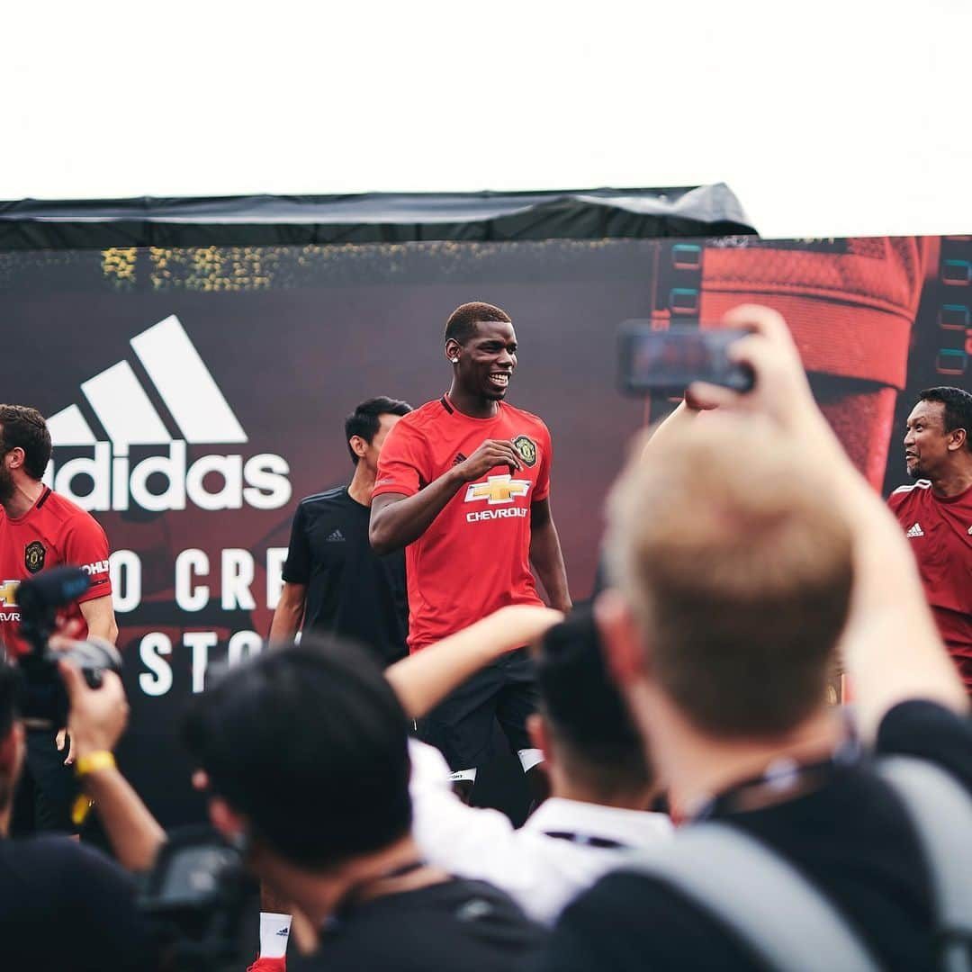 マンチェスター・ユナイテッドさんのインスタグラム写真 - (マンチェスター・ユナイテッドInstagram)「Taking over Marina Bay today! 🔴 #DareToCreate #adidasSG」7月22日 2時02分 - manchesterunited