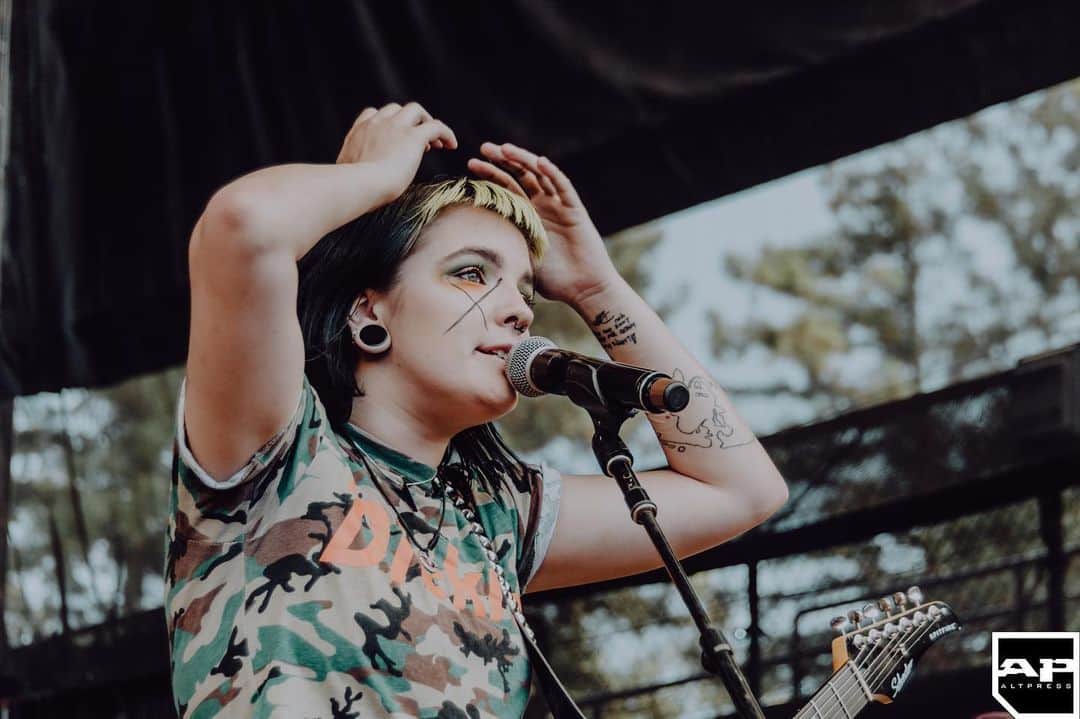 Alternative Pressさんのインスタグラム写真 - (Alternative PressInstagram)「Who’s ready for the final day of @vanswarpedtour today in Mountain View! Here are some of our favorite photos from day one. Who are you looking forward to seeing today?  Photos by: @elenastrawnphotography」7月22日 2時18分 - altpress
