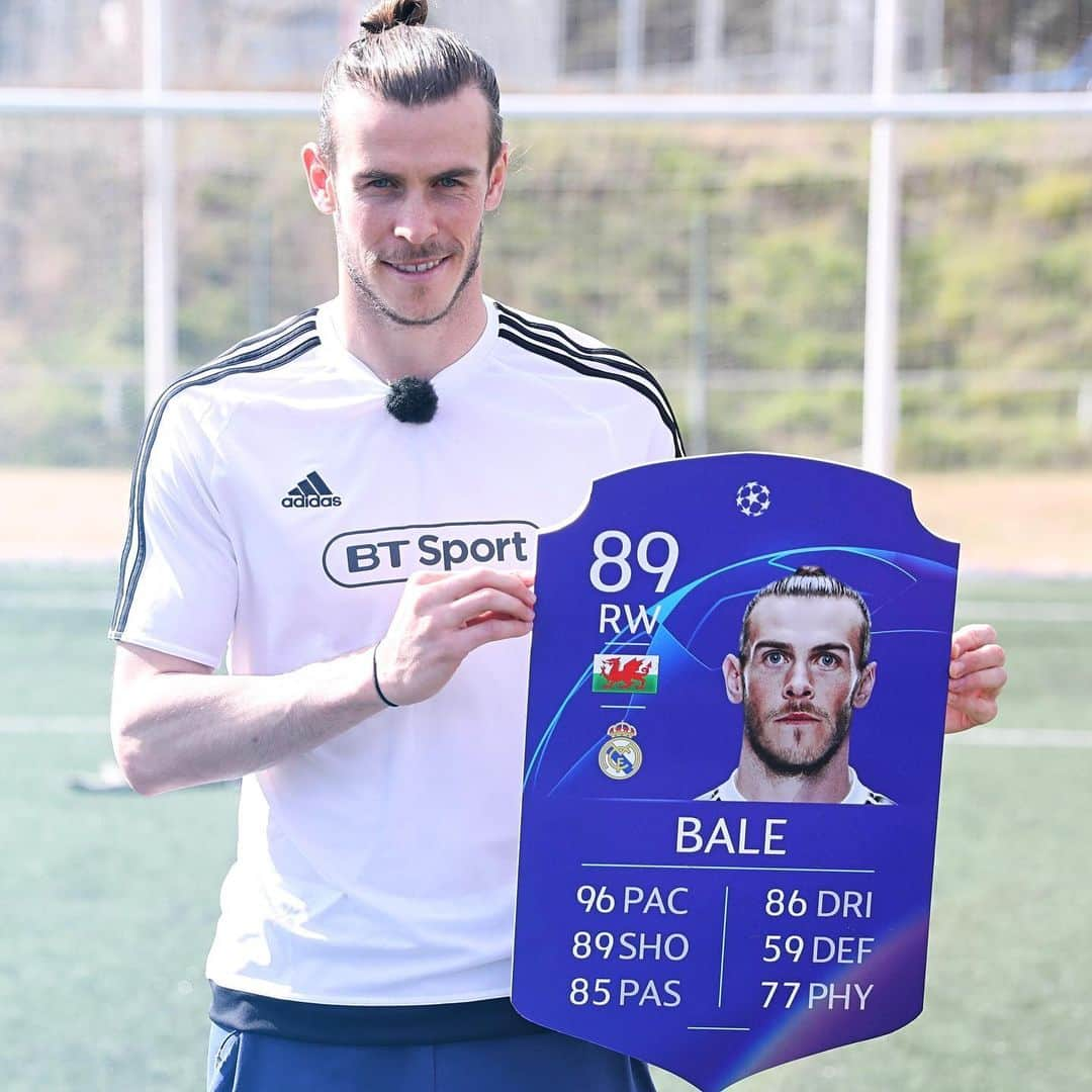 F2Freestylersさんのインスタグラム写真 - (F2FreestylersInstagram)「🚨 To WIN a SIGNED @garethbale11 FUT Card, all you have to do is: 🔸TAG 3 friends who should watch our new Free Kick Masterclass YouTube video with Bale (link in bio) 🔸Multiple entries allowed Winner will be chosen randomly on Monday at 3pm! Love, Peace & Tekkers 🤙🏼 #FUT #Fifa19 #Bale #RealMadrid」7月21日 18時17分 - thef2