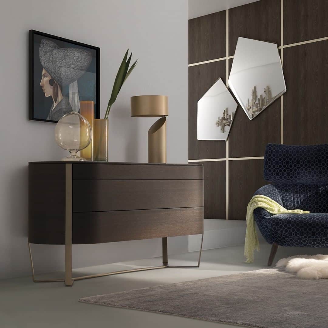 Natuzzi Officialさんのインスタグラム写真 - (Natuzzi OfficialInstagram)「Lines and curves blend together and give birth to Venere chest of drawers. Combined with our Luna armchair and its sinuous design, these pieces reveal the perfect balance between natural beauty and urban modernity. #Natuzzi #NatuzziItalia #comfort #elegance #design #lifestyle #style #furniture #homefurniture #madeinitaly #living #interiordesign #decor #furnituredesign #homedesign #inspiration #interior #instadesign #designlovers #italianstyle #homedecor #lovedesign #designers #designer」7月21日 19時00分 - natuzzi