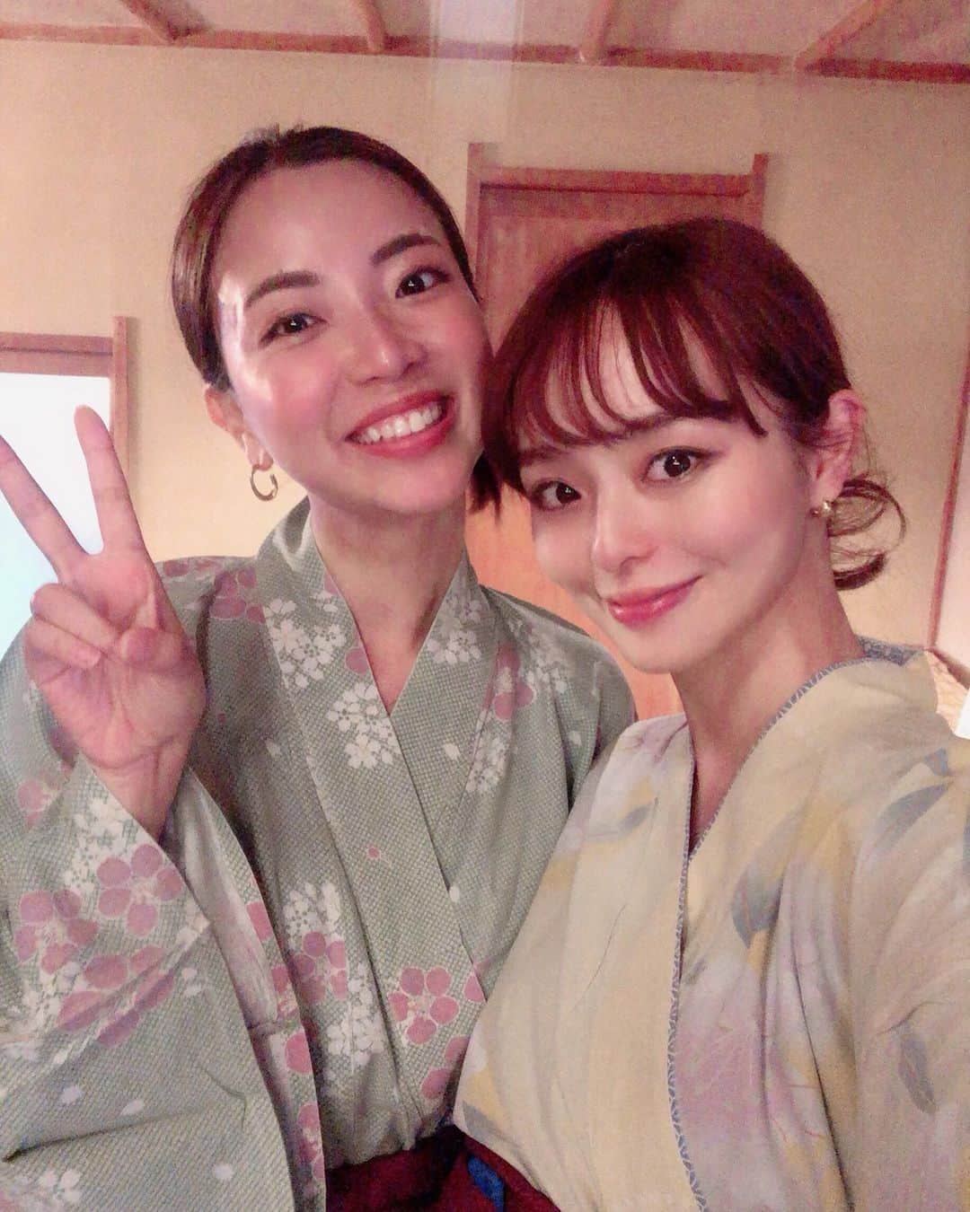 丸林広奈さんのインスタグラム写真 - (丸林広奈Instagram)「熱海♨️女子旅👘笑った笑った〜、大満足♡  #熱海 #石亭 #女子旅 #浴衣 #温泉 #atami #onsen #trip」7月21日 19時40分 - hironamarubayashi