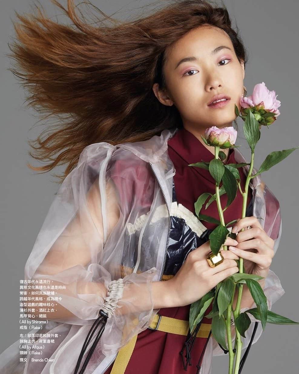 芦田ユリナのインスタグラム：「@voguetaiwan × @vforvictorylife 💐」