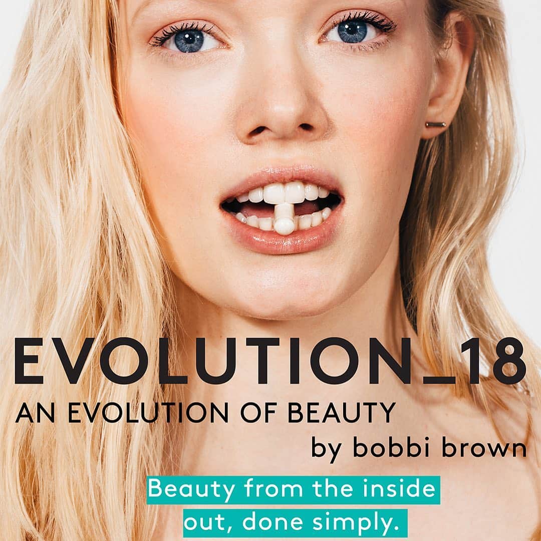 ボビー・ブラウンのインスタグラム：「Good skin starts from within. @benritterphoto #betsy she isn’t even wearing foundation. Just touch up spots w some sticks. With help from @susanacanario @evolution_18 @bbportfolio」