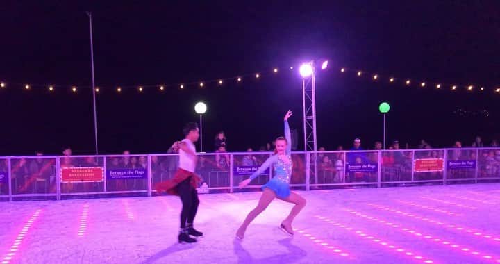 ケイティ・パスフィールドのインスタグラム：「Love an excuse to skate ~ Bondi Winter Magic ✨ @starsonice_iceskating」