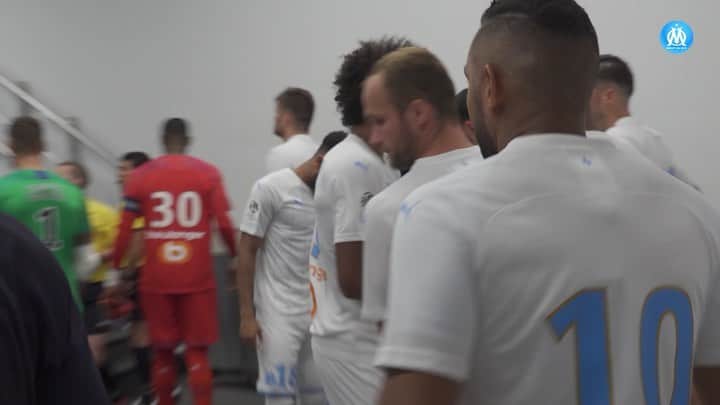 のインスタグラム：「👉🏽👈🏽 connexion 😘 @bounasarr 😳🤣@olympiquedemarseille @equipedefrance @famillespoir #10 #⚪️Ⓜ️ #LMV #NMP-10 #TeamBoumBam #」