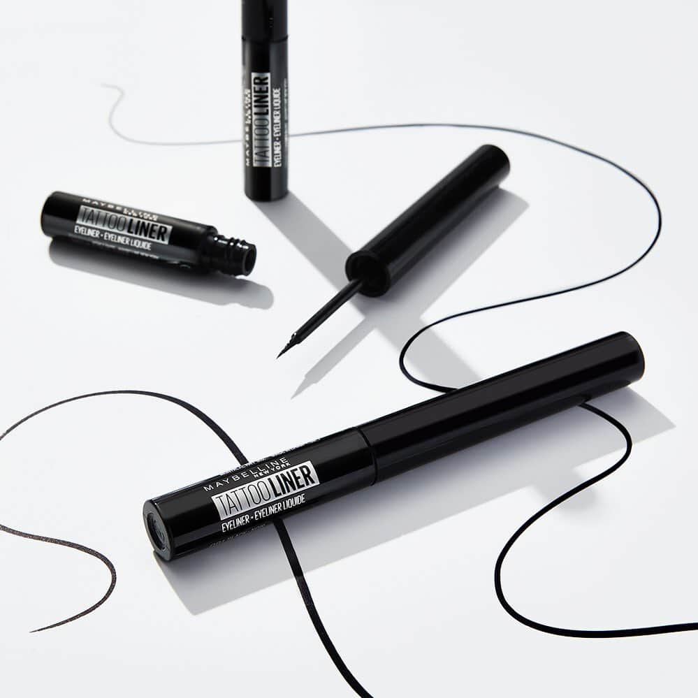 Maybelline New Yorkさんのインスタグラム写真 - (Maybelline New YorkInstagram)「The NEW tattoo liner liquid ink has a super-precise tip for perfect lines every time. Your liner look will last up to 36 hours! 🖤 Tap to shop! #mnyliner」7月21日 21時34分 - maybelline