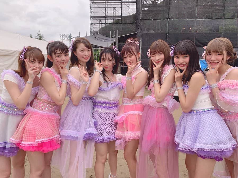 のインスタグラム：「⋆⑅ ⋆⑅ ⋆⑅ 関ヶ原唄姫合戦 ありがとうございました！ 初出陣とても緊張したけど楽しい思い出になりました😊 ⋆⑅ ⋆⑅ #関ヶ原唄姫合戦 #関ヶ原唄姫合戦2019 #初出陣 #豊臣ステージ #徳川ステージ #ふわふわ #原宿駅前パーティーズ #本島莉々果」