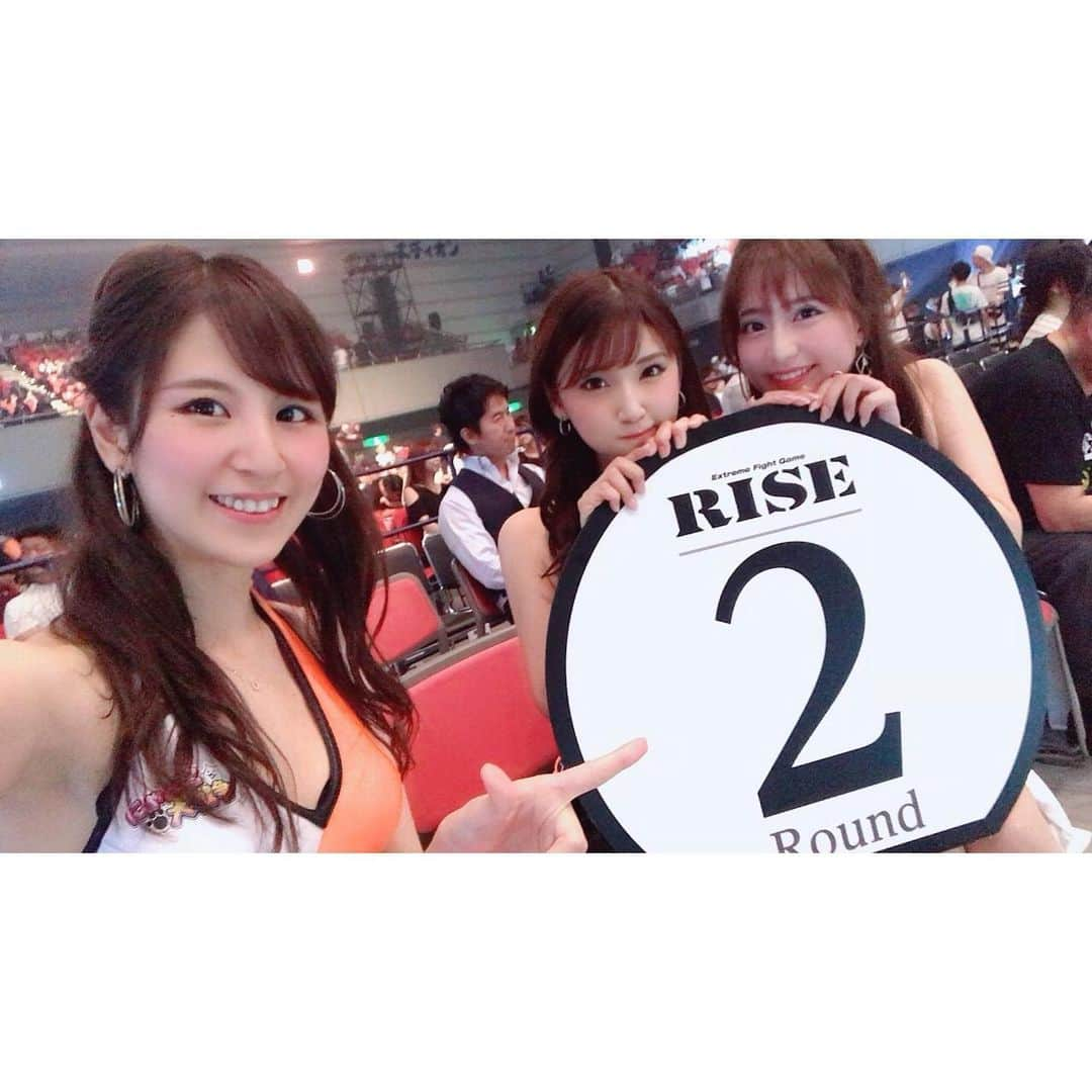 森脇亜紗紀さんのインスタグラム写真 - (森脇亜紗紀Instagram)「❤︎ RISE WORLD SERIES 2019 in 大阪エディオンアリーナ🥊🏆 無事終了しました！！✨ RISE初の大阪大会という事もあり、 凄く沢山の方がお越し下さり 会場もとっても盛り上がりました！ 今回も本当に熱い戦いばかりで 私も終始感動しっぱなしでした🙏🏻 #RISEWS 決勝戦は9月！！ 幕張メッセで開催されます❤️✨ 日本対決ますます楽しみだーー☺️ 大阪会場へ越し下さった皆さん AbemaTVでご覧下さった皆さん ありがとうございました！ ・ ちなみに、、、💓 昨日の公開計量後には、 ちーころと大阪観光してきましたっ😍 美味しいものたくさん食べて 映え写真？撮ったり爆笑したり😂笑 大阪満喫できました❤️❤️ #RISE#RISEWS#大阪エディオンアリーナ #AbemaTV#ラウンドガール」7月21日 22時57分 - asaki516